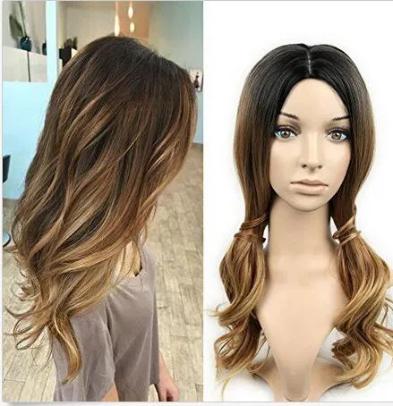 Cheveux longs bouclés brun clair résistant à la chaleur synthétique Cos femmes perruques de cheveux