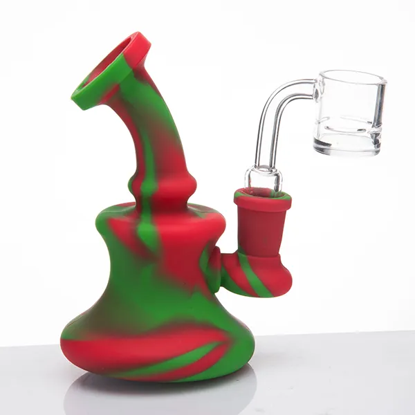 New Design Silicone Water Pipe Recycler Hookah Smoking Accessories Unbreakabale Silicone Bongs Banger Hanger with Shower Head Removable for Cleaning