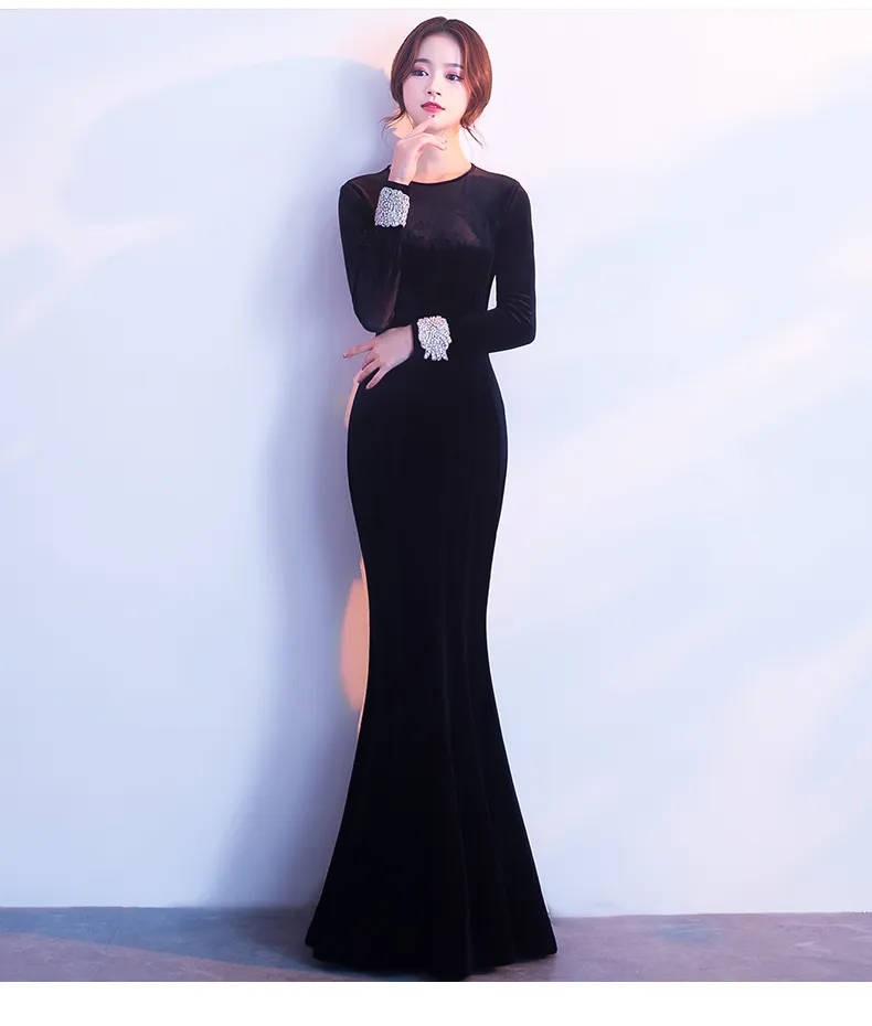 Qatar 2024 Elegant Black Long Tail Winter Black Velvet Evening Dress with Velveteen Long Sleeves and Hollow Gown (HY021) Long Black Evening Gowns Elegant Velveteen Long Sleeve Ball Gown, Winter  Formal Dress, Fashionable Back Detail From Werbowy, $152.87 | DHgate.Com