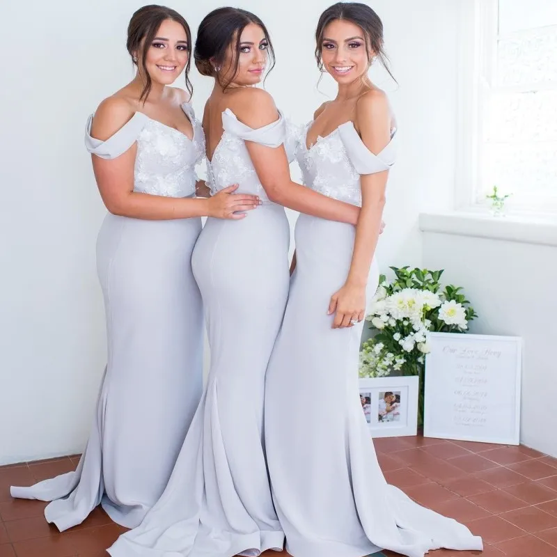 Delicate Satin Mermaid Bridesmaid Dresses Appliques Off Shoulder V-Neck Covered Button Wedding Guest Dress Sexy Sweep Train Party Prom Dress