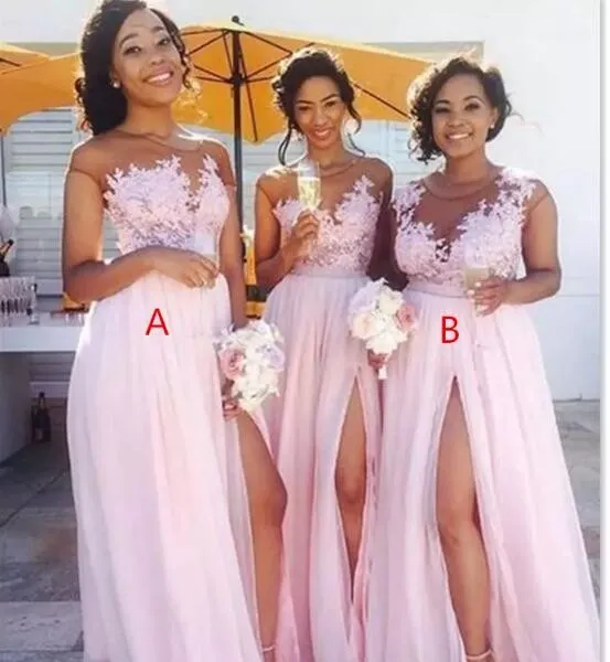 Rosa Chiffon High Split Bridesmaid Klänningar 2018 Sheer Neck Lace Appliques Lång bröllop Gäst Formell Party Kappor Golvlängd Kvinnor Klänning