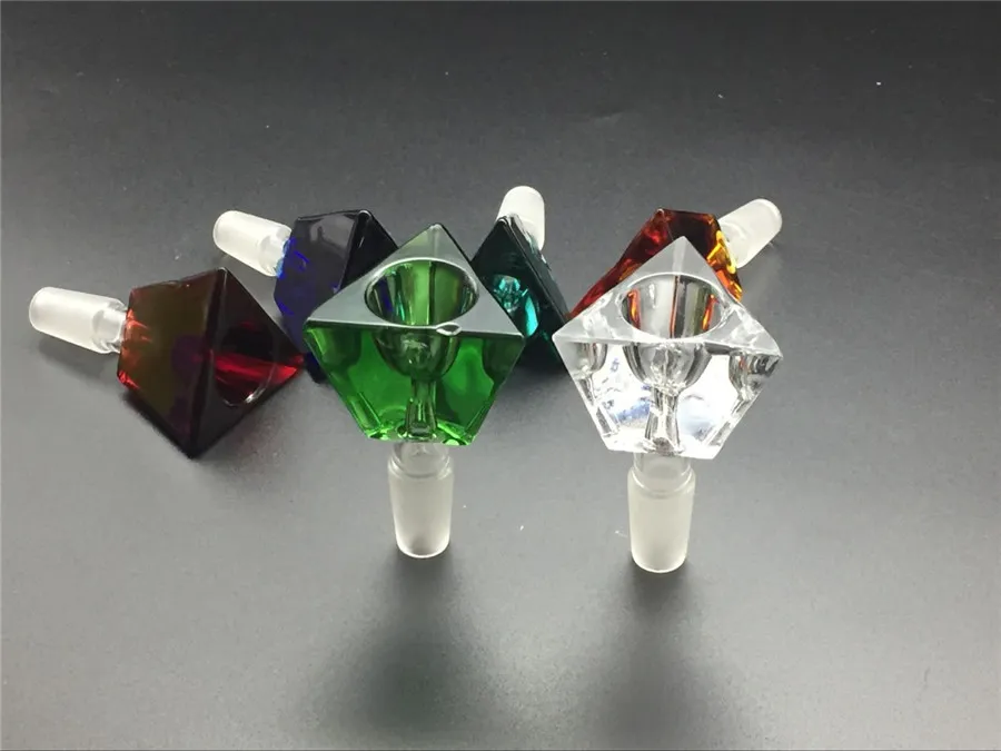 Heady colored Triangle Glass bowls Taças para fumar Bacia de tubos de água de vidro 14mm 18mm macho bong tigela tigela de vidro de alta qualidade para borbulhador