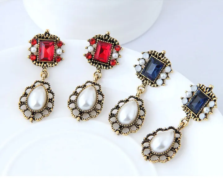 Latest fashion sales earrings 2018
