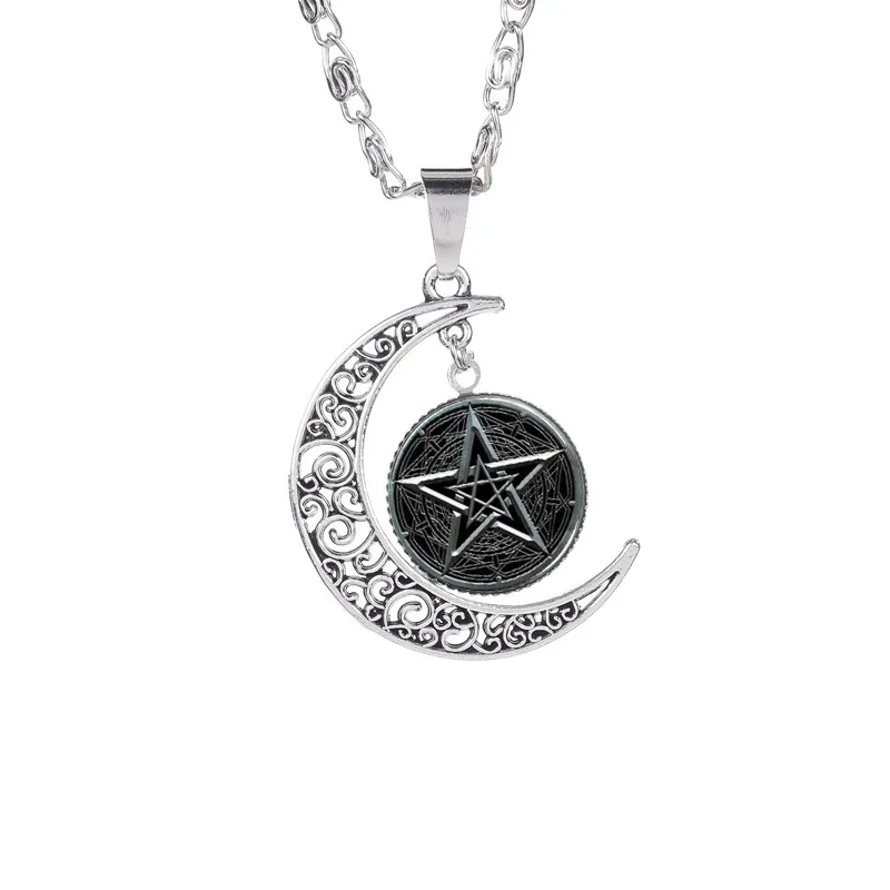 Nieuwe vijfpuntige ster hanger kettingen Hollow Moon Cabochons Glas Moonstone Pentagram Ketting voor Damesmen Hekserij Sieraden