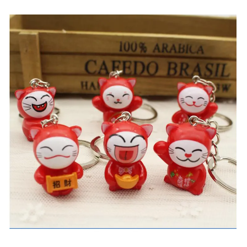 2018 key chain Lovely Cartoon Maneki Neko Lucky Cat mini plastic Toy Keychain For Children's Gift Purse Charms Pendant key ring