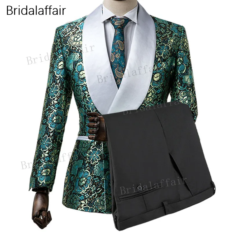 Harika Yeni Tasarımlar Custom Made Damat Smokin Yeşil Çiçek Baskılı Erkek Takım Elbise Düğün Erkek Takım Elbise Set 2 Adet (ceket + Siyah Pantolon)
