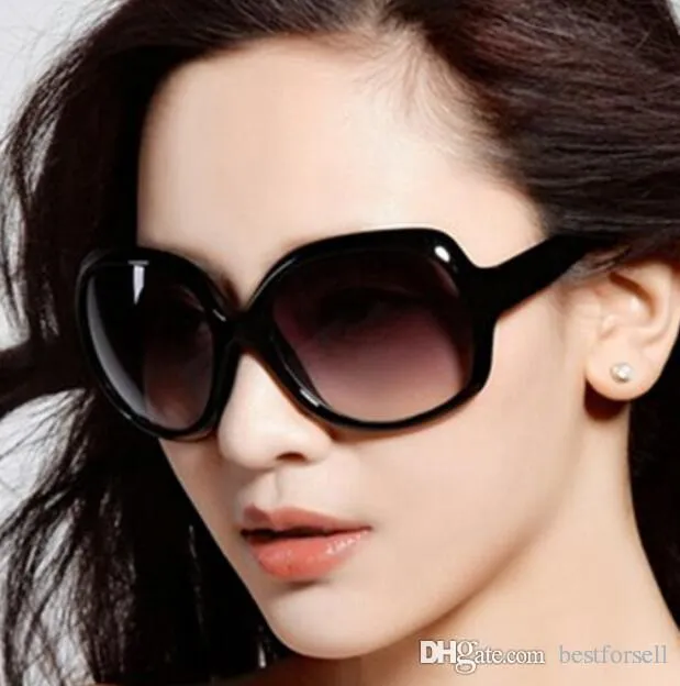 Fashion Oversized Sunglasses Women Vintage Design Sun Glasses Outdoor UV400 Shades High Quality Big Frame Eyewear for Ladies with Cases