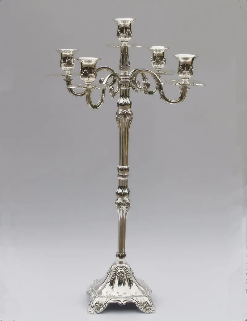 結婚式やパーティーの使用、家の装飾の使用のための5本の武器が付いている2014年のトップ銀の仕上げ63cm燭台