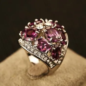 Luxury Purple Cubic Zirconia Ring for Women Wedding Costume Jewelry Platinum Plated Vintage Bijoux Charming Finger Ring