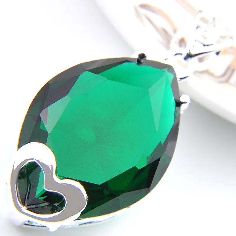 Offerta speciale 10 pezzi / lottp Luckyshine Splendido lucido a forma di cuore gemme di quarzo verde collana in argento pendenti gioielli le donne