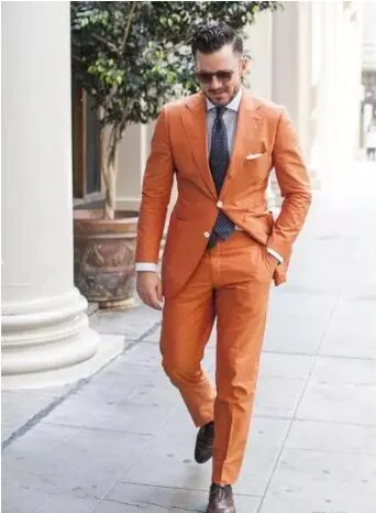 Nieuwe Oranje Mannen Past GroomsMen Lange Mouwen Bruiloft Pak Bruidegom Tuxedos Business Formal Wear Two Pieces (Jack + Pants) Custom Made