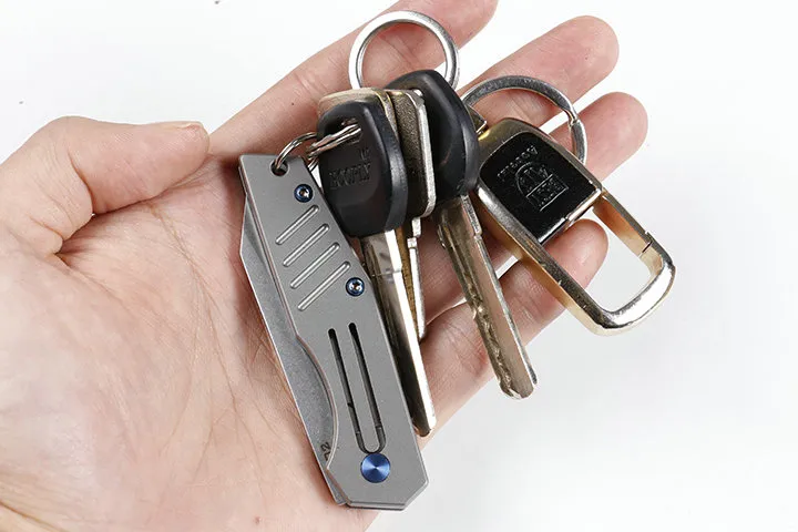 24 Stücke Mini Kleine Keychain Klappmesser D2 Titanium Finish Klinge TC4 Titanium Griff EDC Tasche Klappmesser