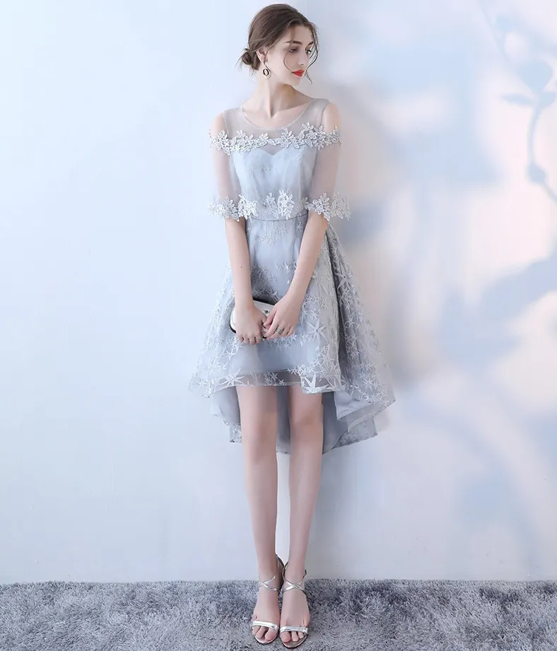 Elegant silver höga låga graderingsklänningar 2020 billiga applique spetsar med sjal prom klänningar sexiga festklänningar hemkommande klänning cust334s