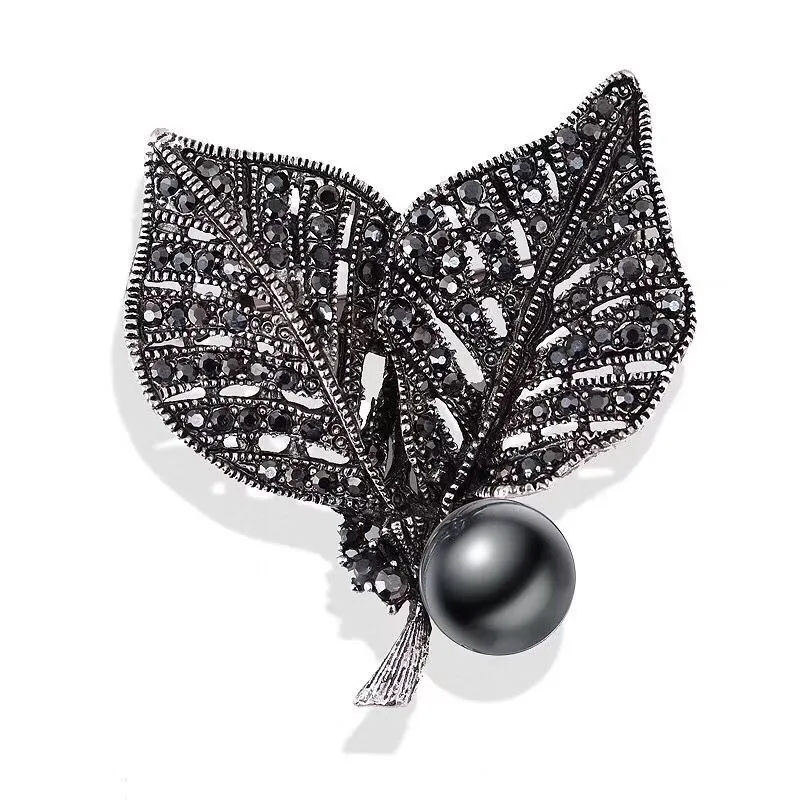 High Quality Black Crystals Elegant Pretty Leaf Brooch Hot Selling Amazing Jewelry Broach Pin For Women Garment Accessories