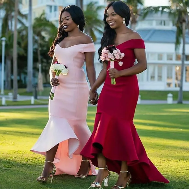 Omuz kapalı Mermaid Gelinlik Modelleri Saten Custom Made Koyu Kırmızı Pembe Onur Düğün Konuk Elbiseleri Afrika Afrika Hizmetçi Up