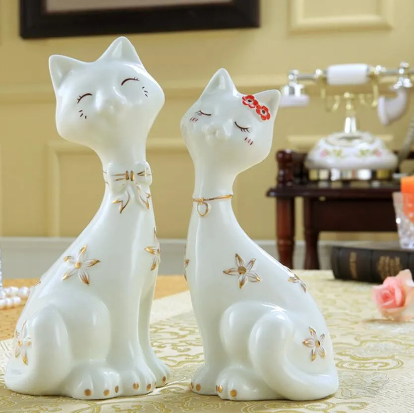 maneki neko home decor cat crafts room decoration ceramic ornament porcelain animal figurines fortune cat creative wedding gifts