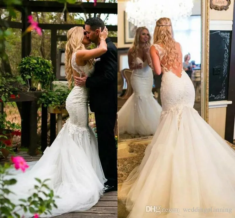 Abiti da sposa formali con applicazioni in pizzo Scollo a V senza schienale Treno con strascico Abiti da sposa a sirena Abito da sposa da spiaggia su misura in tulle 52