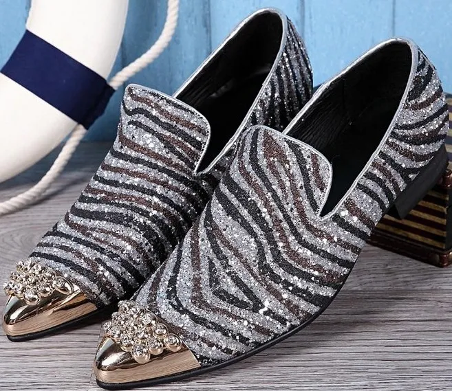 Glanzende lovertjes steentjes heren designer schoenen kralen echte lederen mannen trouwschoen puntige teen heren casual bezaaid loafers