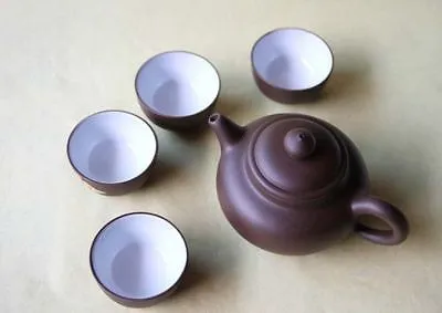 Service à thé chinois yixing zisha à collectionner --- une théière avec quatre tasses à thé