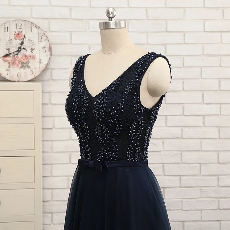 Free Delivery Of New High-end Heavy Manual Evening Dress Handmade Beaded Pearl Navy Lace Yarn Shoulder V Collar Backless Prom Party Dresses