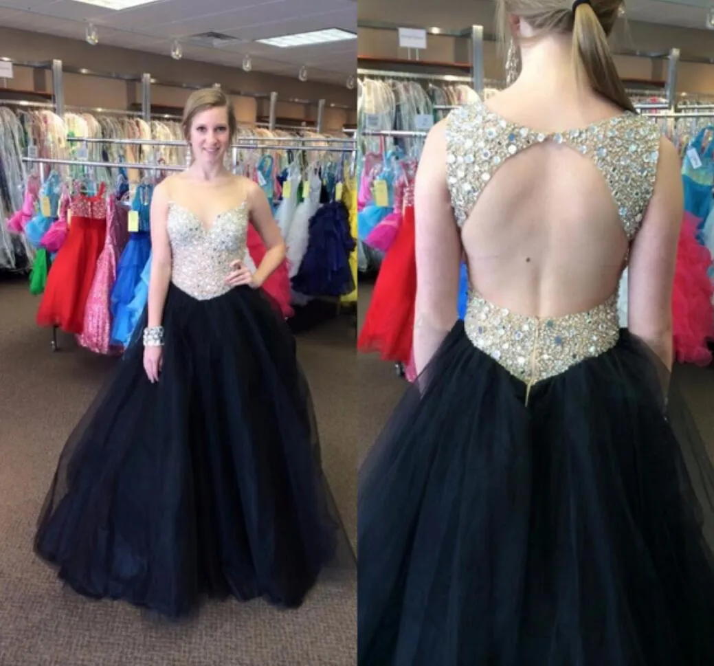 Cheap Prom Dresses With Crystal Beading Ball Gown Sleeveless Open Back Floor Length Long Formal Party Gowns Prom Dress Evening Dresses