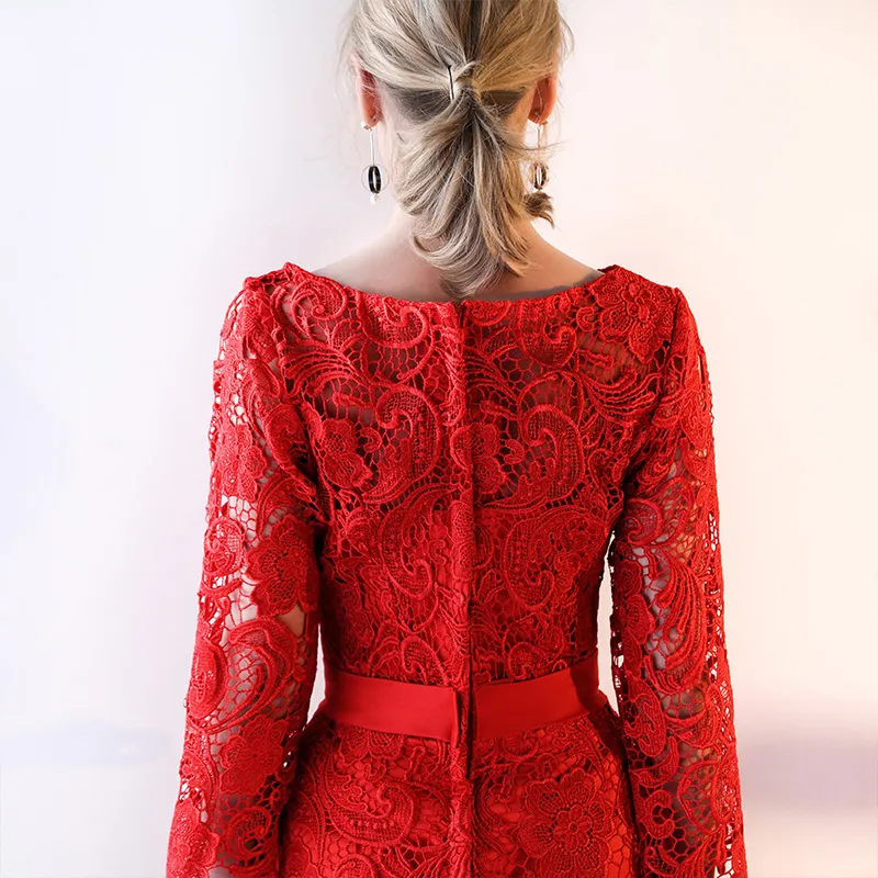 Floor Length Lace Mother of the Bride Dresses Three Quarter Sleeves Fall Winter Long Elegant Party Dress Zipper Back Red,Black,Blue