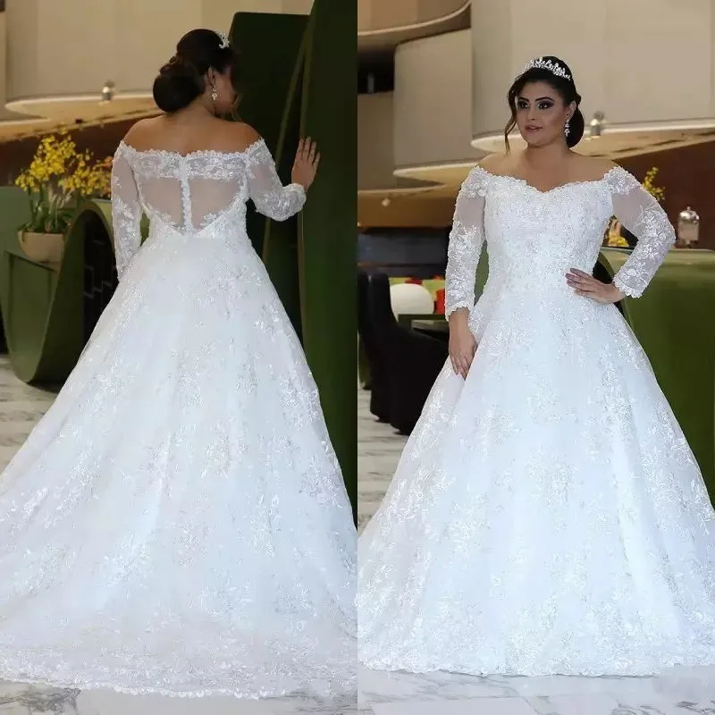 Vestidos de novia de talla grande 2019 de alta calidad con manga larga y hombros descubiertos Gran línea A Cuentas de cristal brillante Encaje Vestidos de novia de gran tamaño