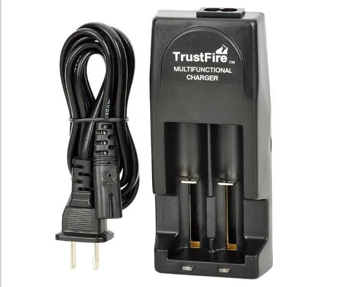 Original Trustfire Tr001 Dubbelladdare Multifunktionella laddare för 18650 18500 17670 16340 14500 10440 16430 batterier