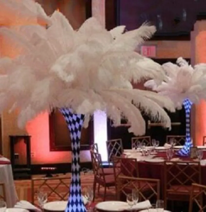 18-20 인치 (45-50cm) 화이트 타조 깃털 깃털 결혼식 이벤트 장식 축제 장식을위한 센터 피스 파티 장식