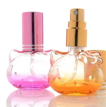 Wholesale 10ML Beautiful Color Glass Cosmetics Perfume Bottle Car Haning Fragrance Bottle 