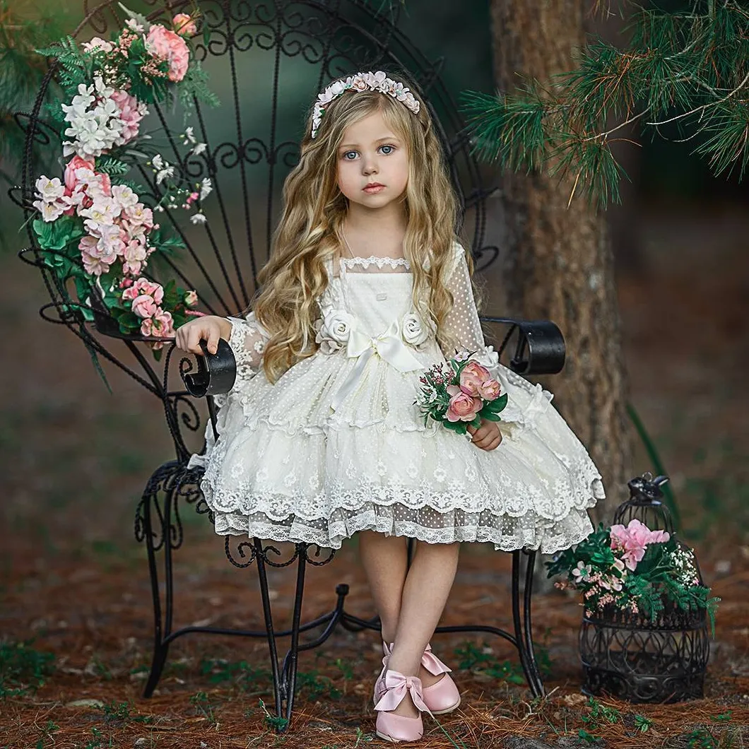 아이보리 레이스 볼 가운 결혼식 꽃을위한 드레스 긴 소매 유아 미식가 가운 정사각형 넥 무릎 길이 첫 성찬 드레스