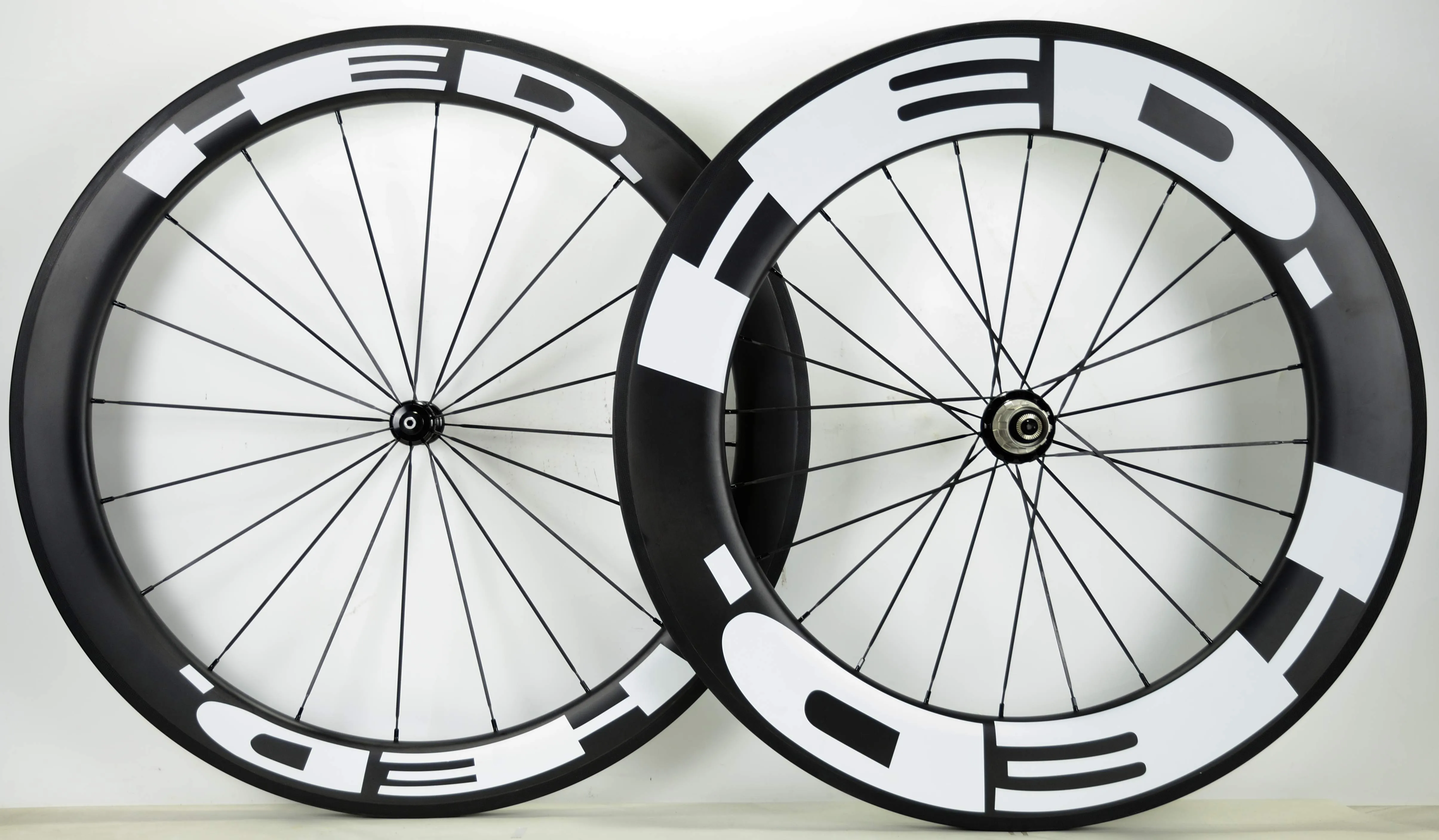Dhgate carbon sales wheels