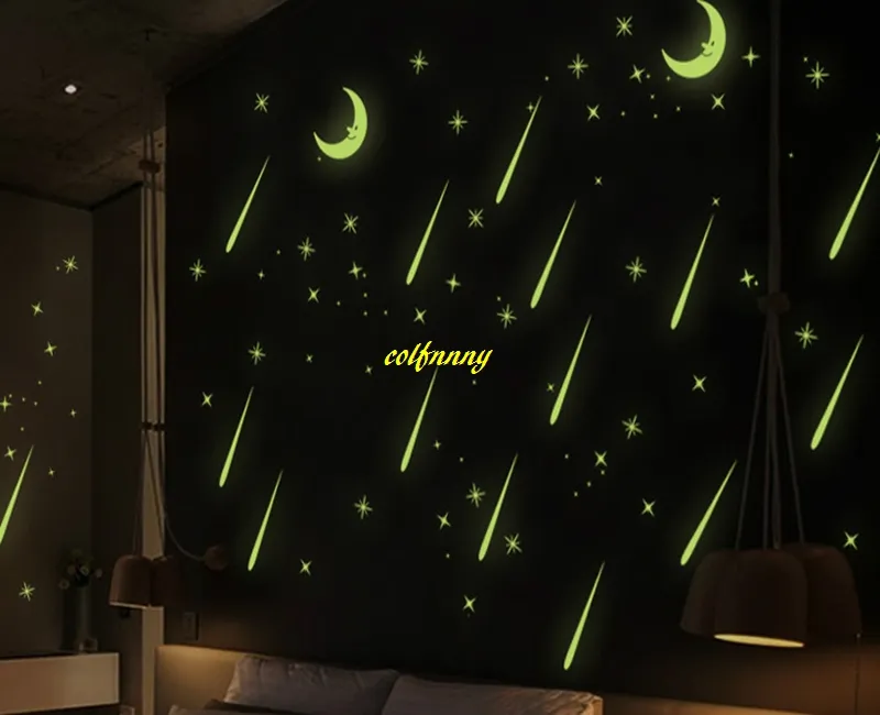 Meteor Shower Moon Glow in the Dark Fluorescent Stickers Home Decor For Kids Room Decal Y0037