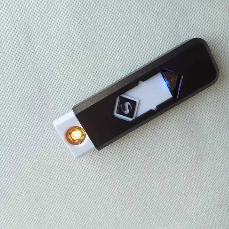 Naładowane papierosy USB Flimeless Cygaro zapalniczka z pudełkiem wyświetlającym oferuje również arc Torch Gas Lighters narzędzia do palenia