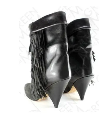 2018 Hot Suede Leather Patchwork Fringed Spike Heels Ankle Boots Pointed Toe Woman Tassel High Heel Boots Slip on Riding Boots