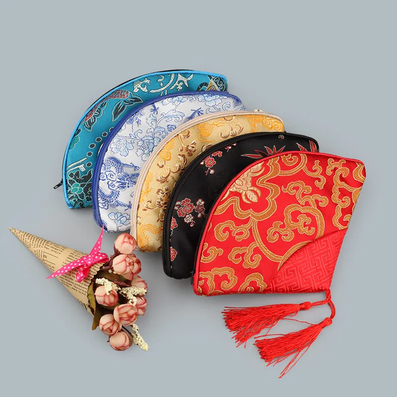 Ventilatorvormige ambachtelijke ritssluiting tas kerstcadeau tassen munten portemonnee partij gunsten bloemen chinese zijde brokaat sieraden telefoon pouch 10pcs / lot