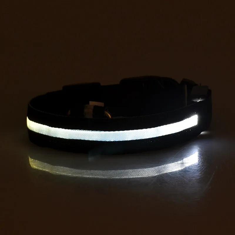 LED-Nylon-Hundehalsband für Hunde und Katzen, blinkendes Licht, Nachtsicherheit, Haustierhalsbänder, 8 Farben, XS-XL-Größe, Weihnachtszubehör
