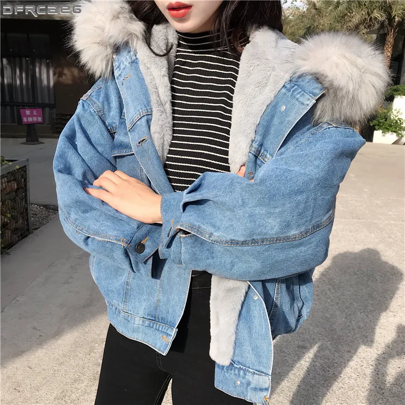 Big Faux Fur Collar Winter Jaqueta Mulheres Oversized Batwing Manga Denim Casacos Lã Liner Calças de Jeans Casaco de Veludo Quente Jaqueta Hoodies S1031