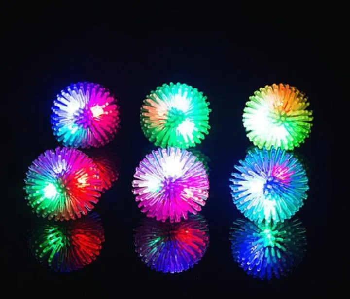 1000 pz/lotto Spedizione Gratuita Morbida Gelatina Incandescente Nel Buio LED Glow Anelli di Barretta Luce La Cerimonia Nuziale Festa di Compleanno Favore