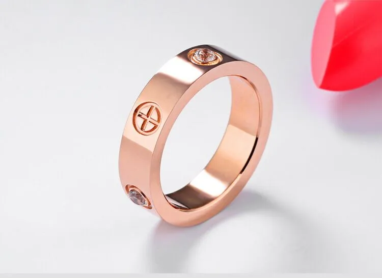 European and American fashion LOVE zircon ring couple models screw titanium steel jewelry rose gold women's ring