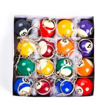 Fashion Snooker Table Ball Keychain Keyring Key Chain pour anniversaire Couleurs mixtes de cadeau chanceux 5360002