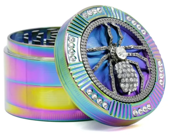 Novo Design 4 Camadas Rainbow Color Liga de Zinco Moedor 63mm Diamanter Padrão Aranha Crânio Forma Sapo Moedores de Tabaco Herb Abrader