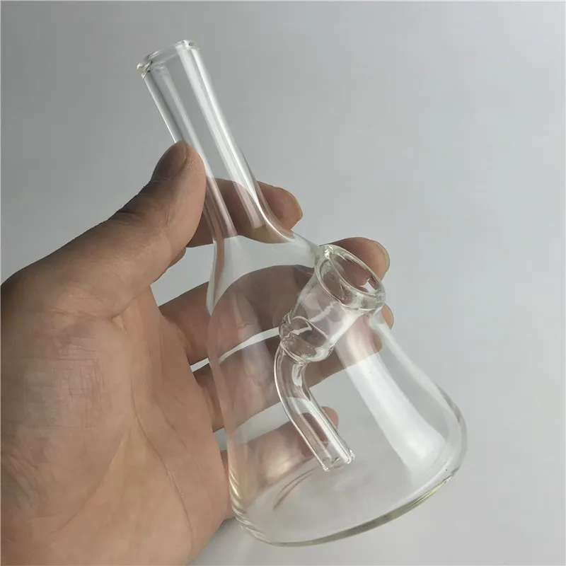 Bang en verre de plate-forme pétrolière tenu dans la main avec 14mm femelle Bubbler Heady Beaker Recylcer Bongs épais tuyaux d'eau en verre clair pour fumer