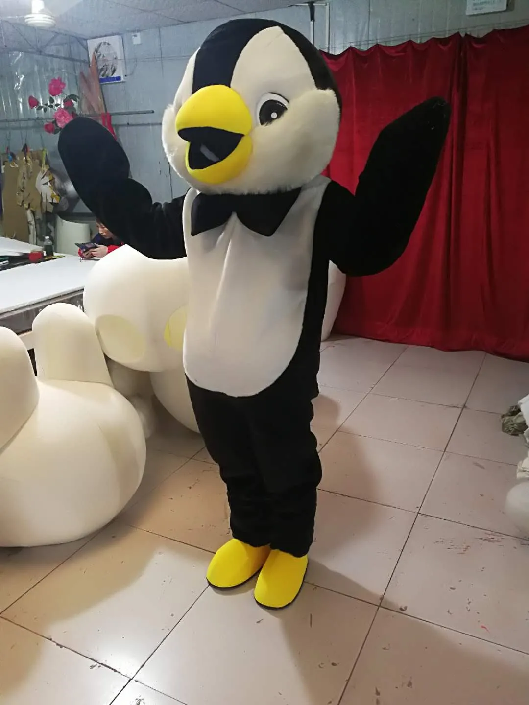 high quality Real Pictures Deluxe chick mascot costume Adult Size 