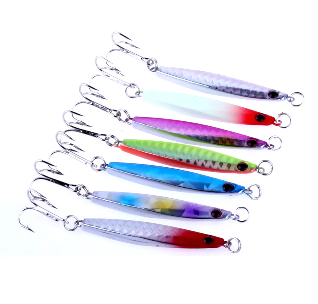 Hengjia Jigging Lead Fish 14G 6CM Metal Jig Fishing Lure 7Colors Metal Wobbler with Feather Hooks Artificial Hard Bait