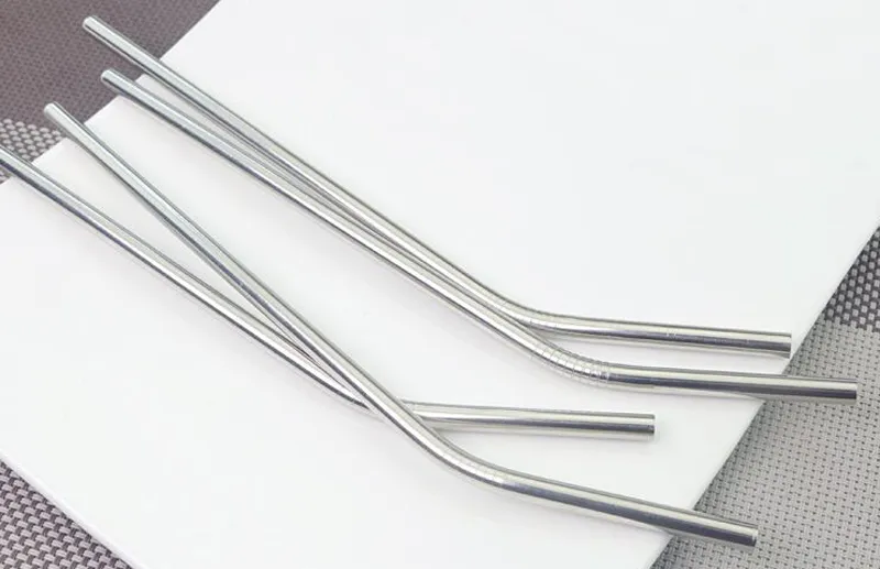 Cannucce Riutilizzabili In Acciaio Inossidabile,4 Pezzi Lunghe Cannucce in Metallo con 1 Spazzola per Pulizia per Frullati,Frappè,Cocktail e Bevande Calde(2 Dritte+2 Curve+1 Scovolini)31cm