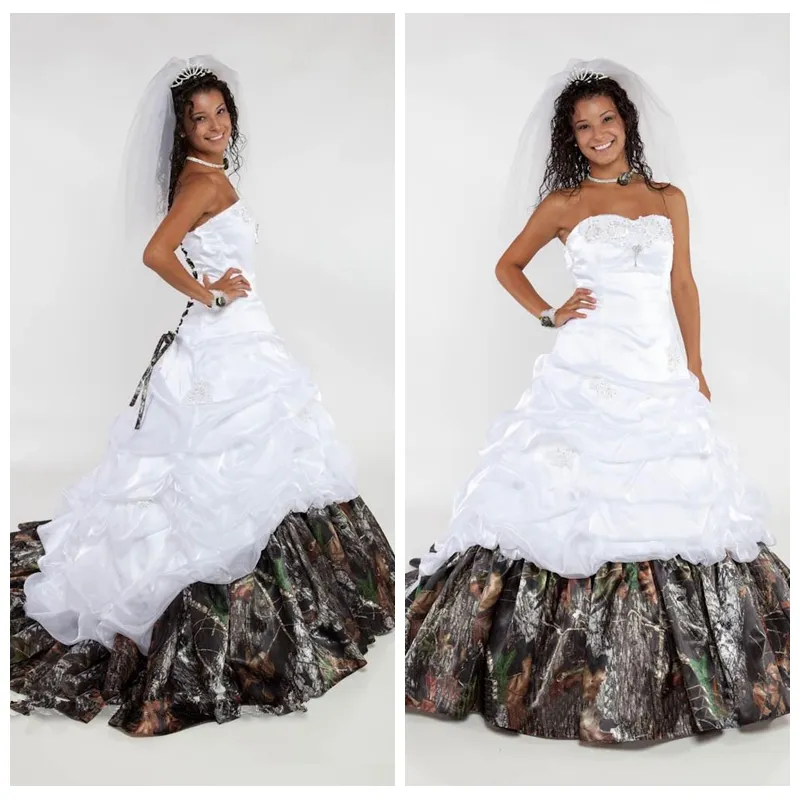 Prinsessan Sweetheart Lace Camo A-Line Bröllopsklänningar Beading Sequins Real Tree Camouflage Bridal Gowns Bandage Tillbaka Custom Plus Storlek Land