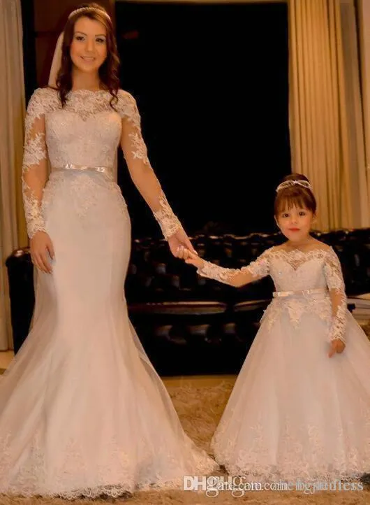 Vestidos Primera Comunion Ball Gown Flower Girl Dress Lace Toddler Glitz Abiti da spettacolo Pretty Kids Prom Gown260N