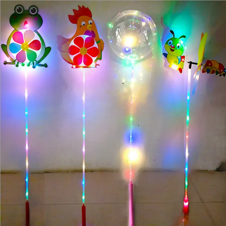 KINDER LED Cartoon Windmühle Spielzeug bunte Windrad Nachtlichter Blume Hund Haustier Kinder Baby Spielzeug Jungen Mädchen Lüfterrad Party Dekoration Verkauf