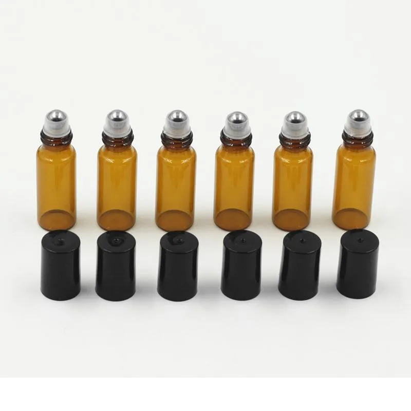 Taşınabilir 50 adet / grup 5 ml Mini Rulo Şişe Parfüm Parfüm Amber Kahverengi Cam Şişeler Uçucu Yağ Çelik Metal Rulo Topu